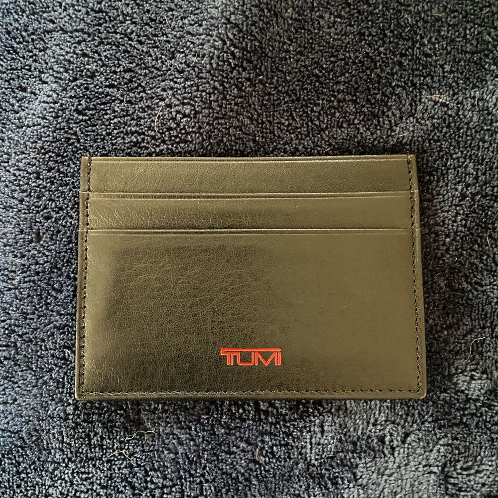 TUMI Black Leather Card Holder